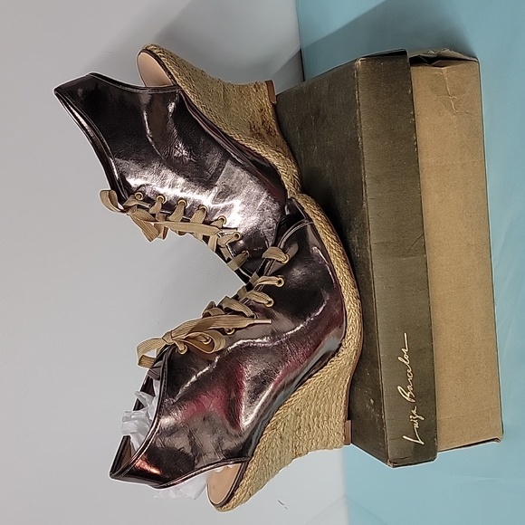 luiza barcelos Shoes - NIB Luiza Barcelos Bronze Leather Tie Up Heel Wedges Size 10